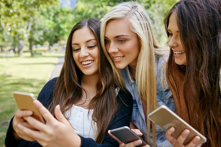 Number of teens who 'don't enjoy life' has doubled with social media